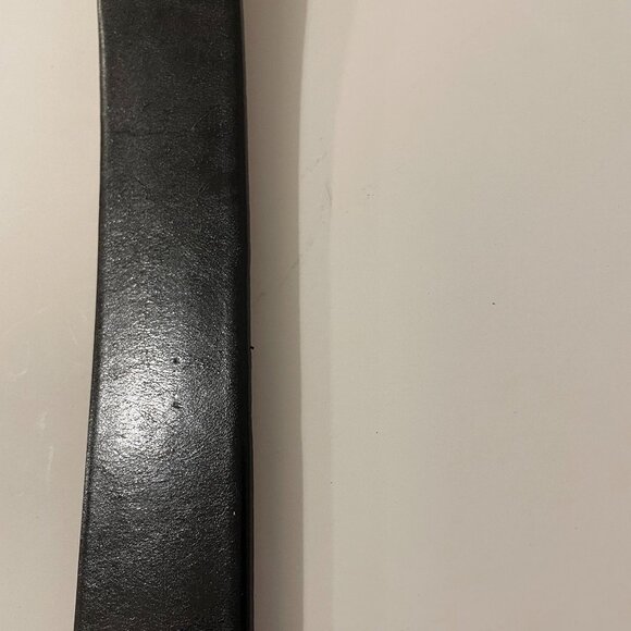 Neiman Marcus by Streets Ahead Women’s Black Leather Belt with Silver Buckle - Picture 9 of 14